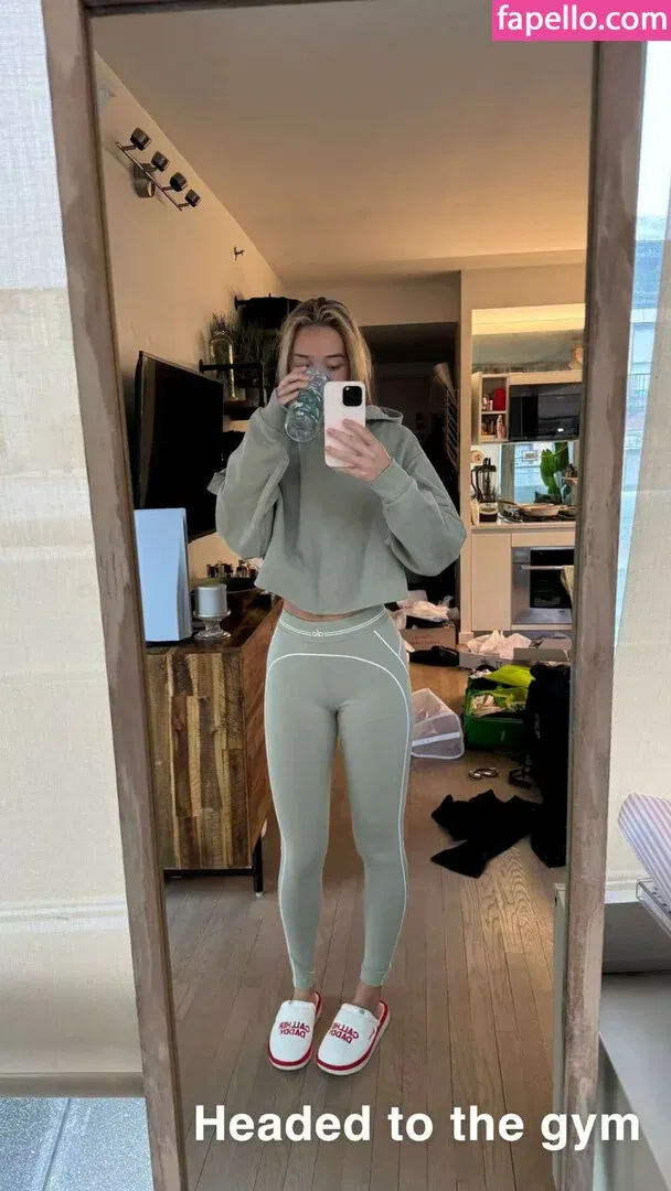 Olivia Ponton / olivia.ponton / olivia_ponton Onlyfans Photo Gallery 