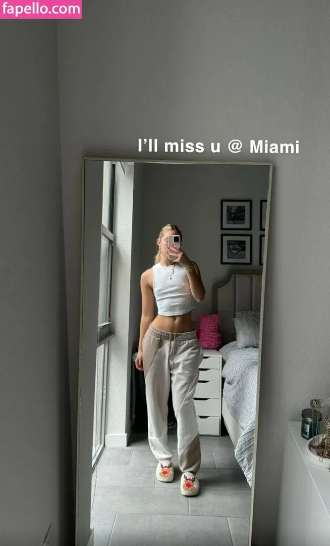 Olivia Ponton / olivia.ponton / olivia_ponton Onlyfans Photo Gallery 