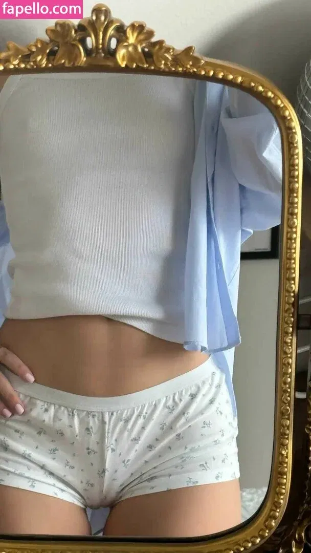 Olivia Ponton / olivia.ponton / olivia_ponton Onlyfans Photo Gallery 