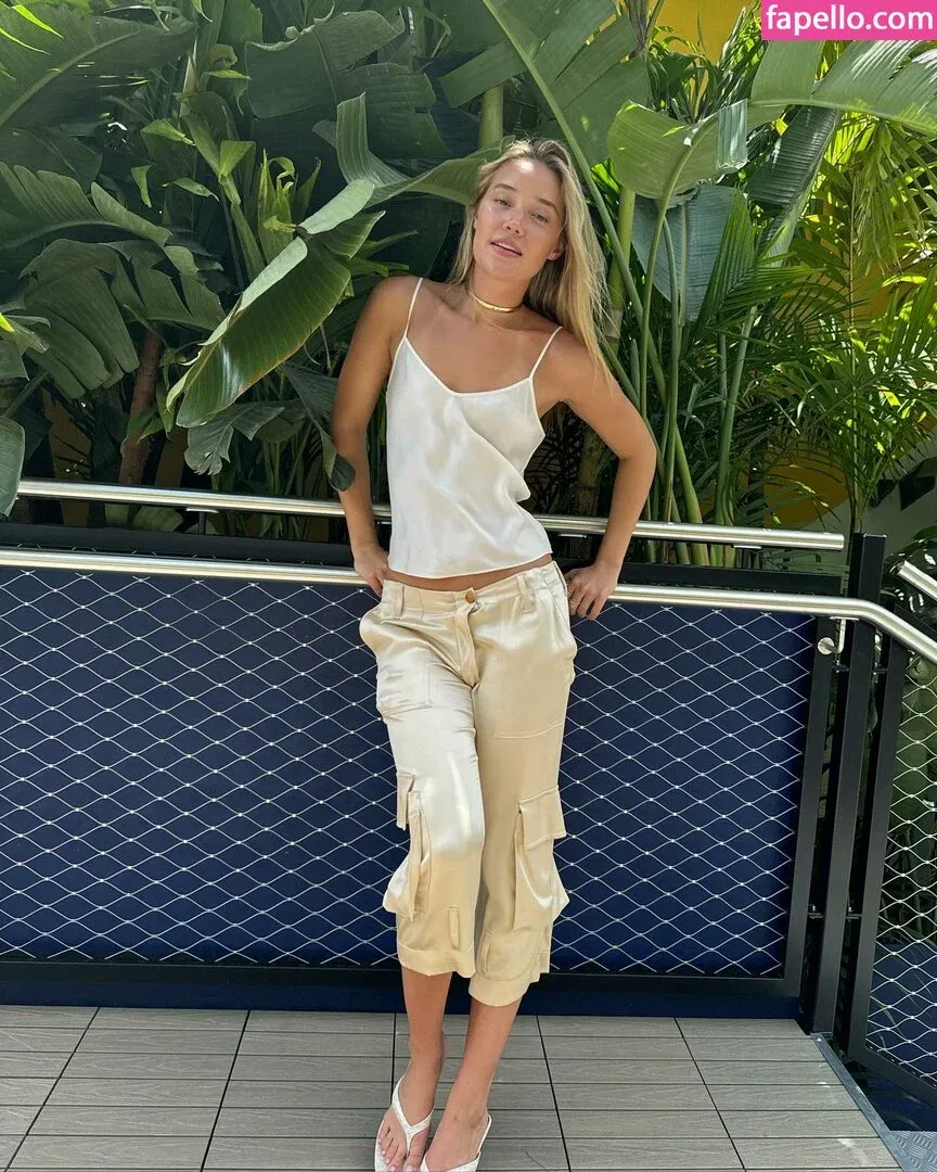 Olivia Ponton / olivia.ponton / olivia_ponton Onlyfans Photo Gallery 