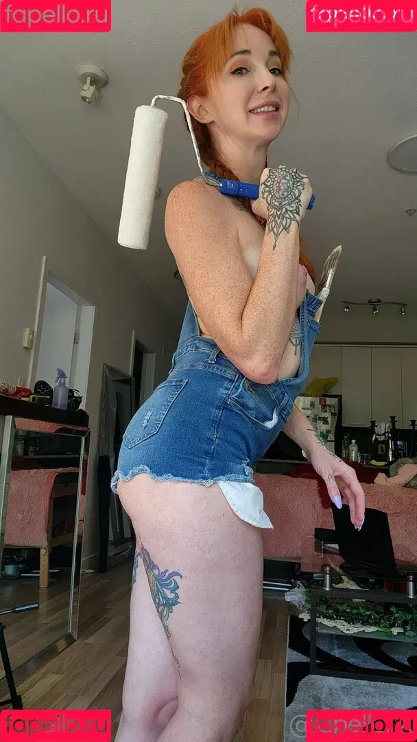 caelyx / caelyxofficial Onlyfans Photo Gallery 