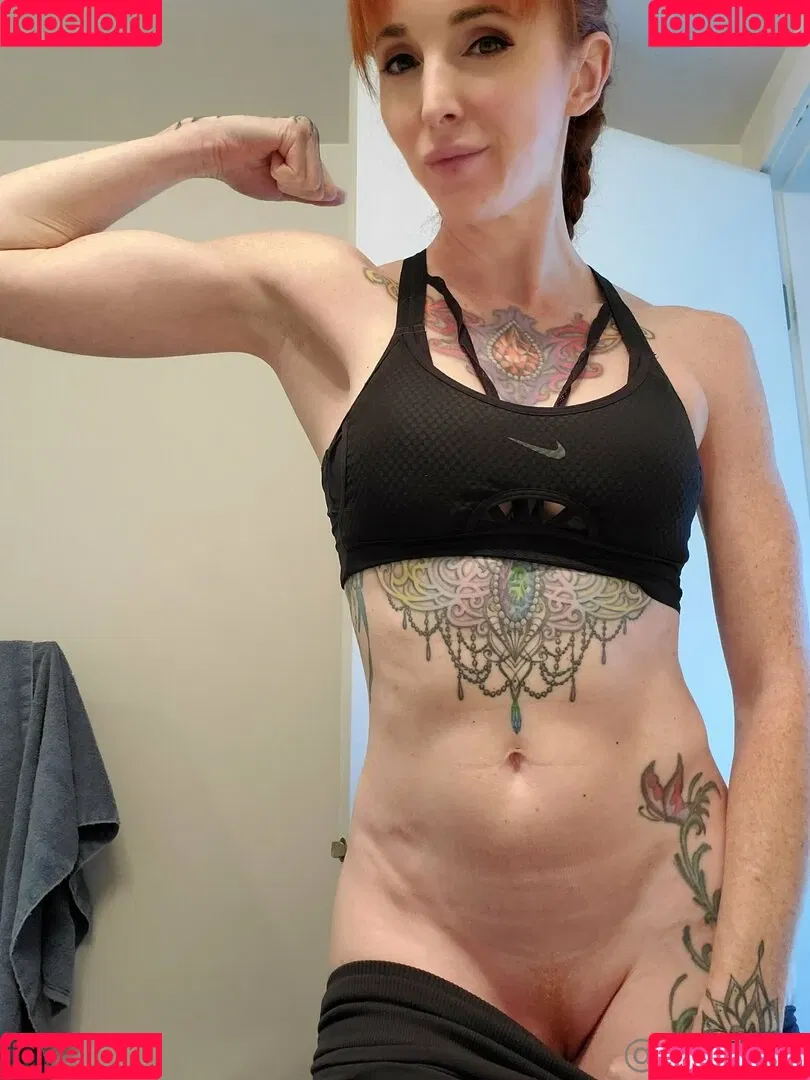 caelyx / caelyxofficial Onlyfans Photo Gallery 