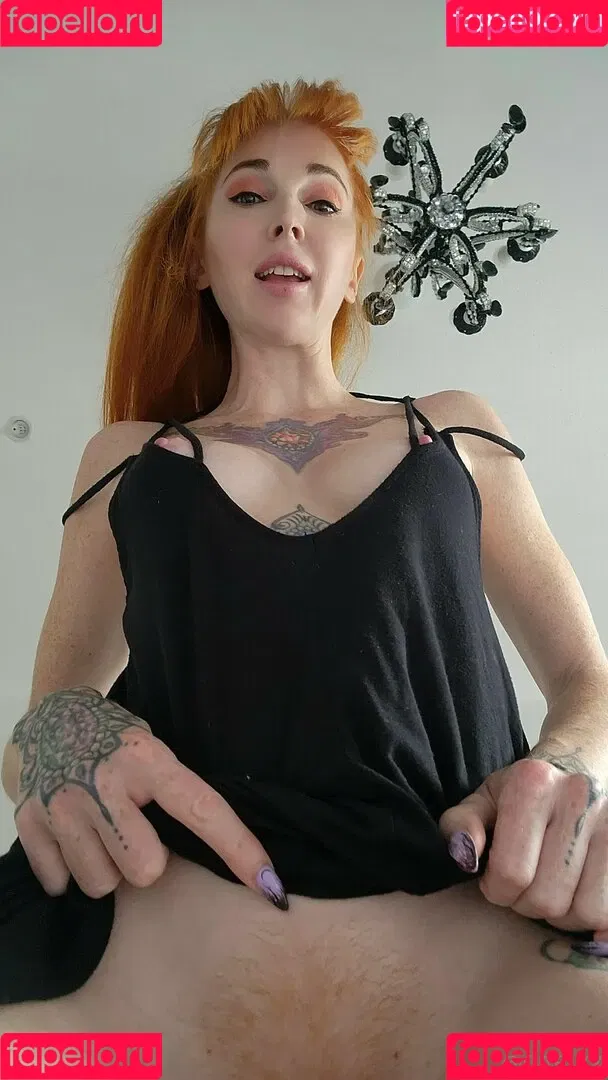 caelyx / caelyxofficial Onlyfans Photo Gallery 
