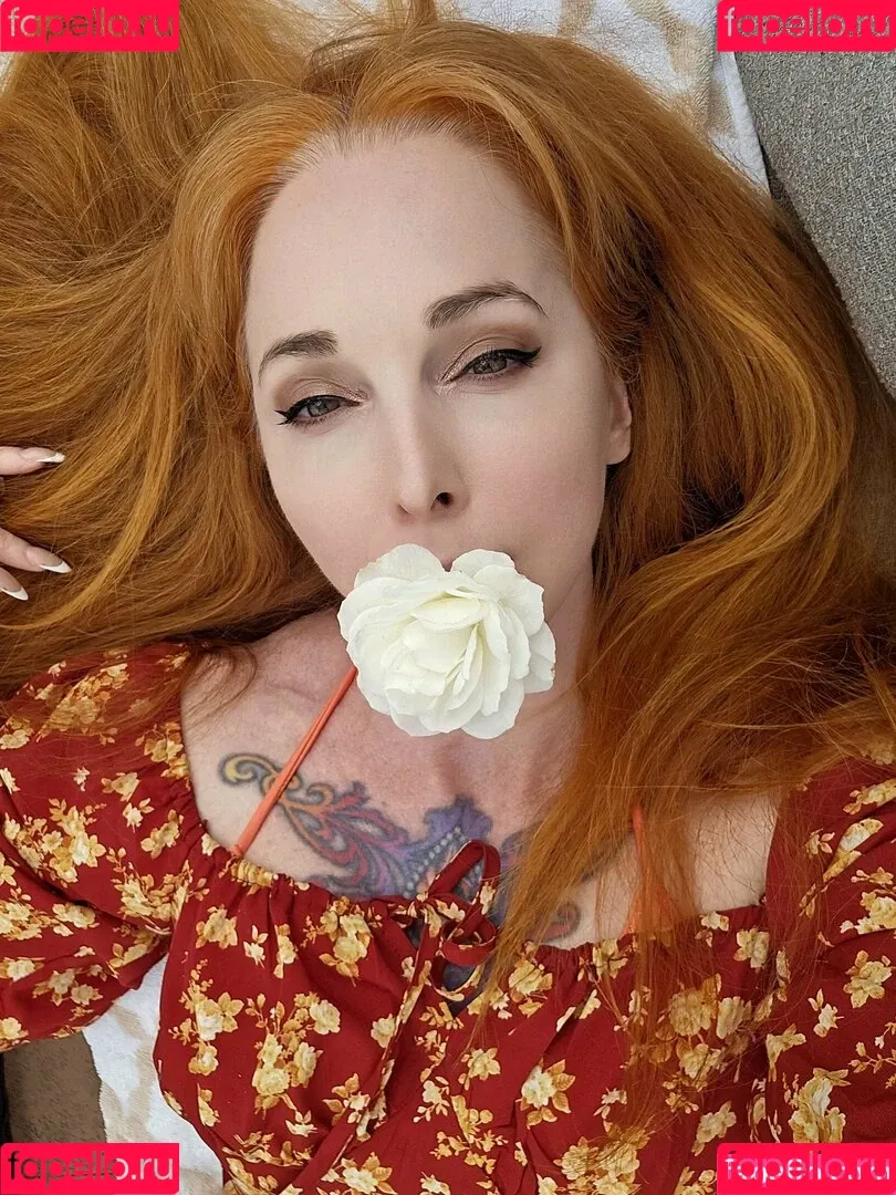 caelyx / caelyxofficial Onlyfans Photo Gallery 