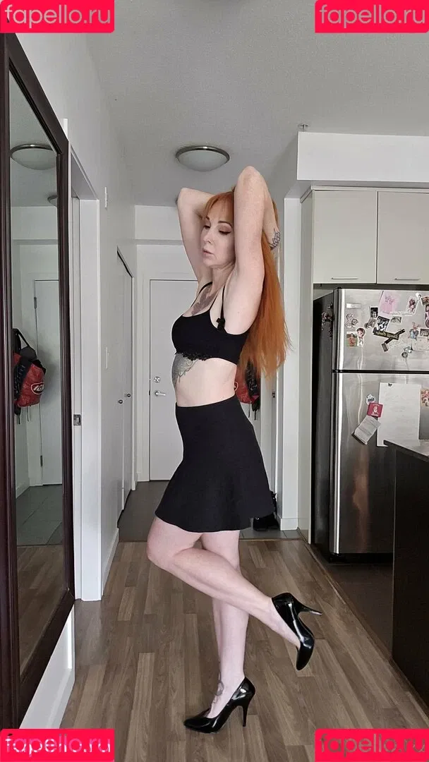 caelyx / caelyxofficial Onlyfans Photo Gallery 