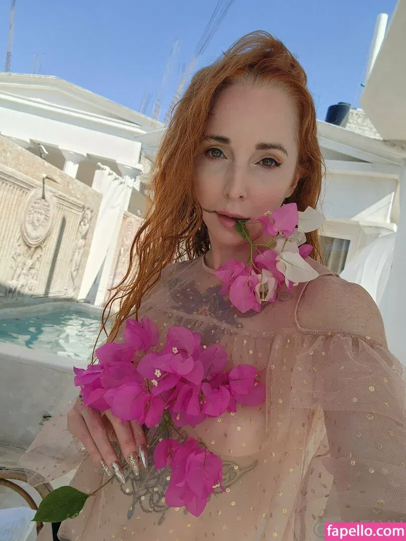 caelyx / caelyxofficial Onlyfans Photo Gallery 