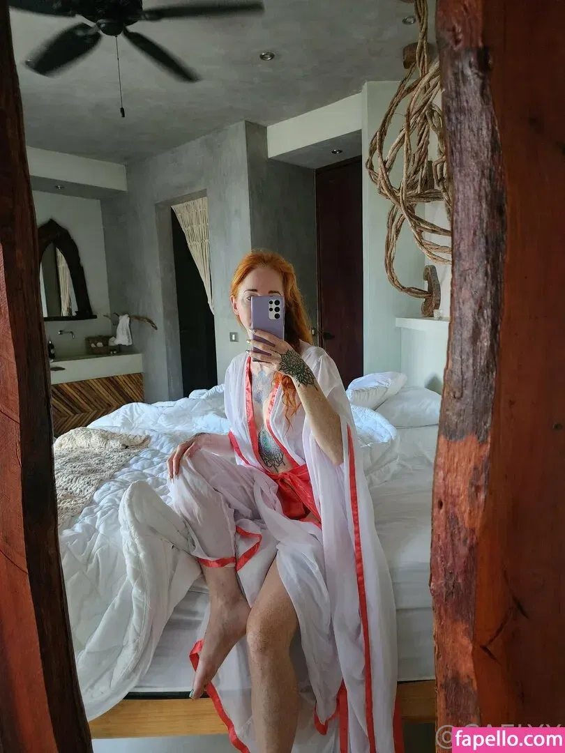 caelyx / caelyxofficial Onlyfans Photo Gallery 