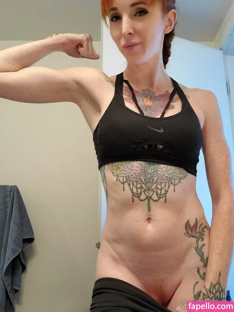 caelyx / caelyxofficial Onlyfans Photo Gallery 