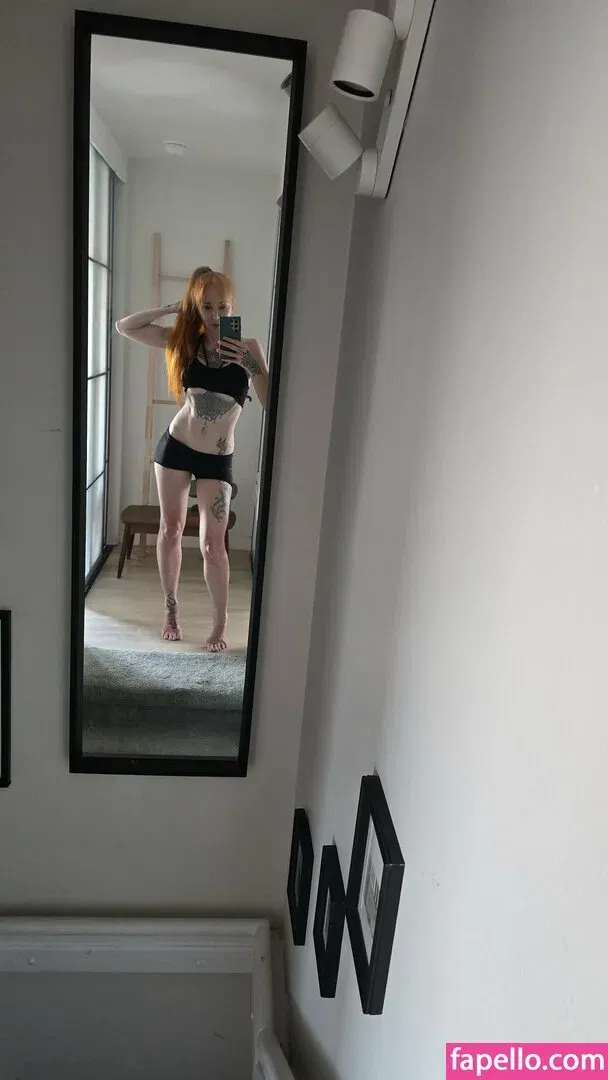 caelyx / caelyxofficial Onlyfans Photo Gallery 