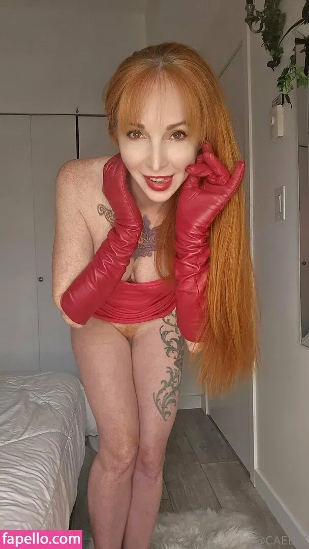 caelyx / caelyxofficial Onlyfans Photo Gallery 