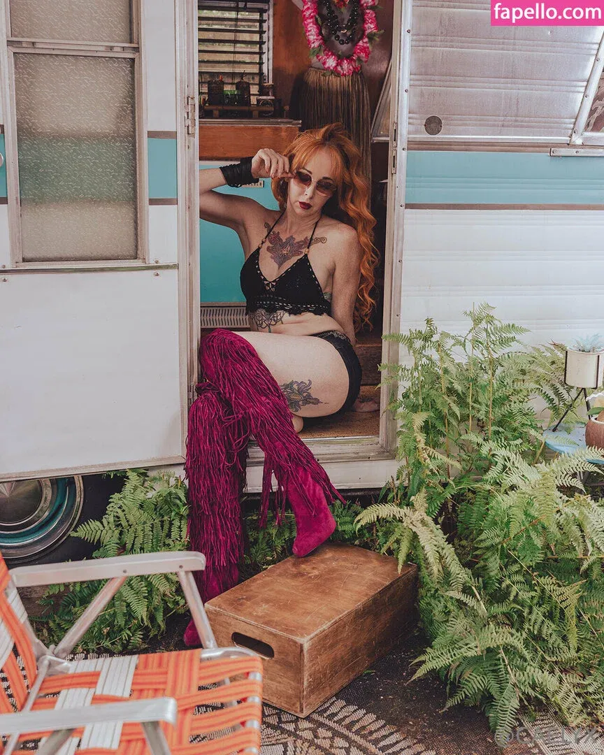 caelyx / caelyxofficial Onlyfans Photo Gallery 