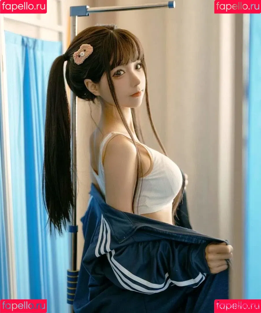 Chunmomo / chunmomo0127 / chunmomo_ / 蠢沫沫momo Onlyfans Photo Gallery 