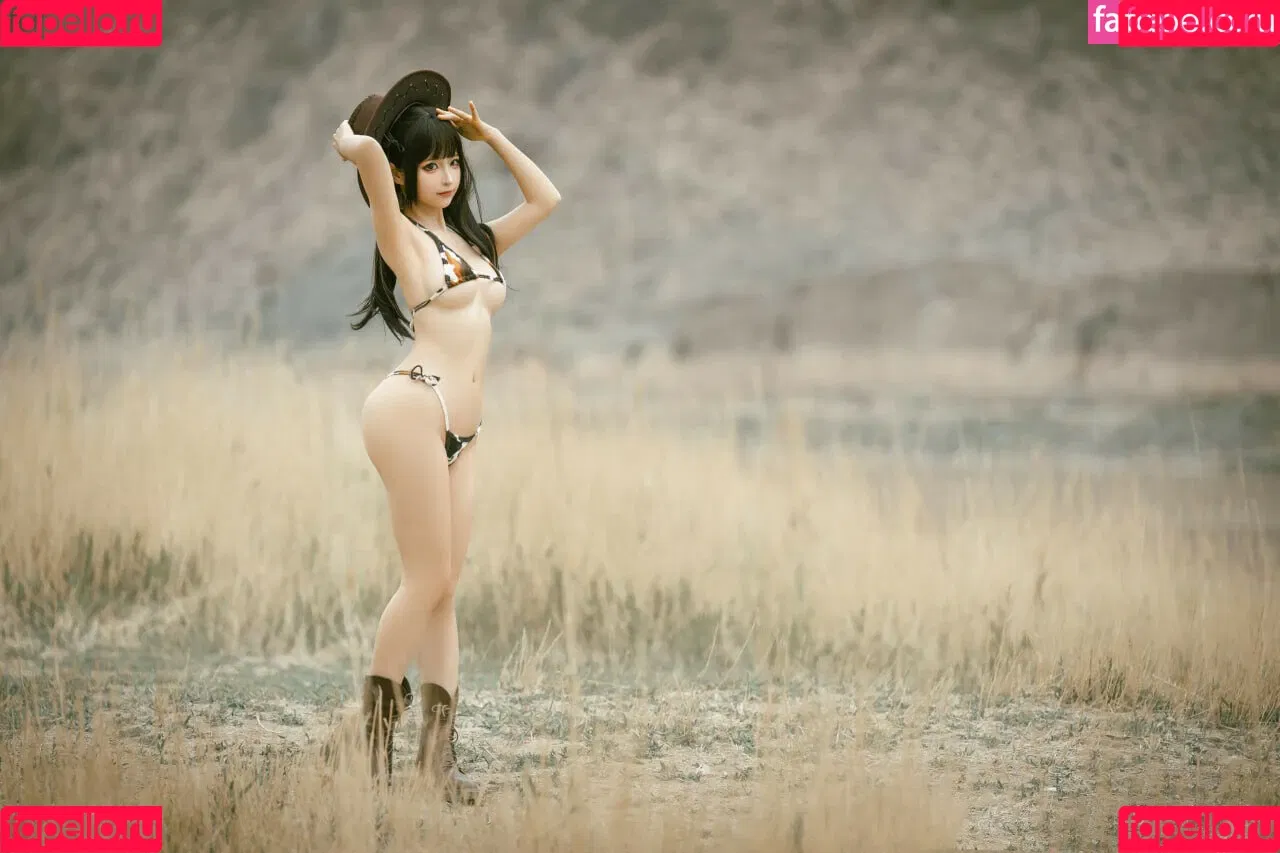 Chunmomo / chunmomo0127 / chunmomo_ / 蠢沫沫momo Onlyfans Photo Gallery 