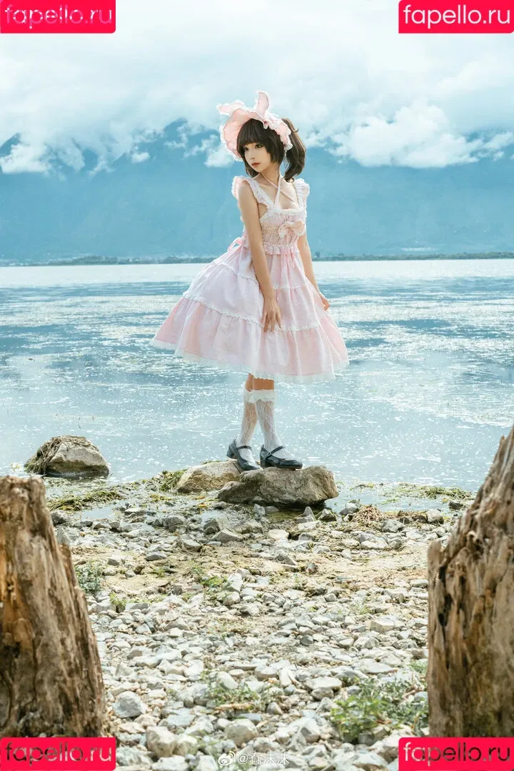 Chunmomo / chunmomo0127 / chunmomo_ / 蠢沫沫momo Onlyfans Photo Gallery 