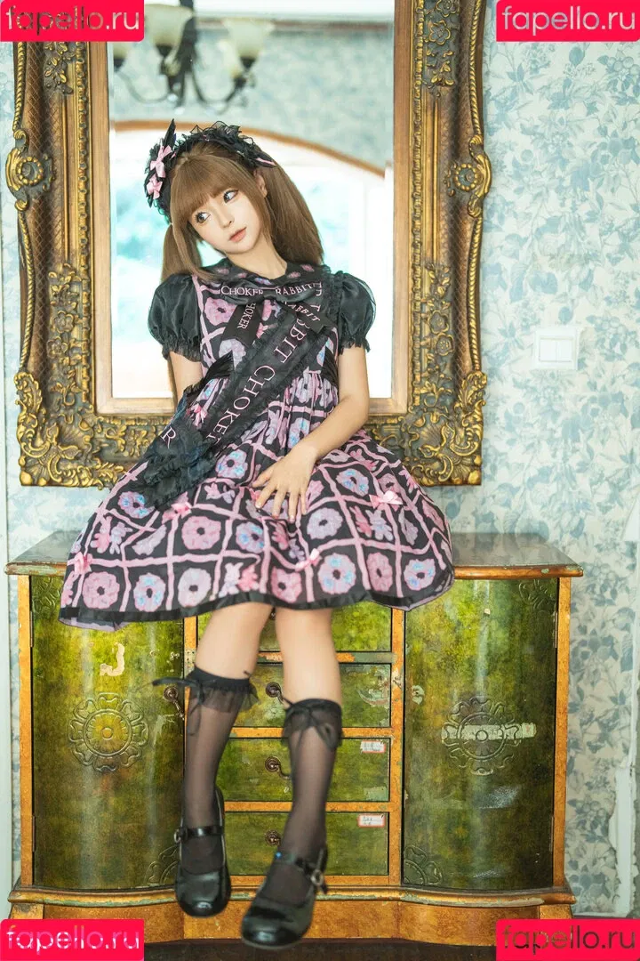 Chunmomo / chunmomo0127 / chunmomo_ / 蠢沫沫momo Onlyfans Photo Gallery 