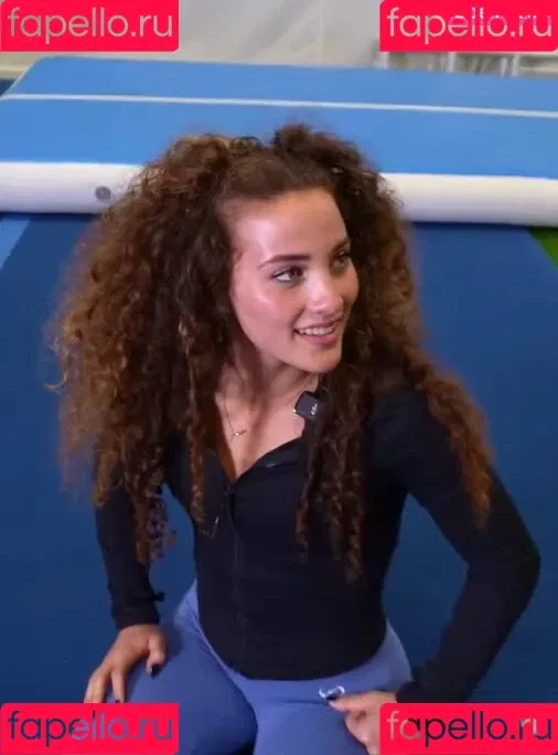 Sofie Dossi / sofiedossi Onlyfans Photo Gallery 