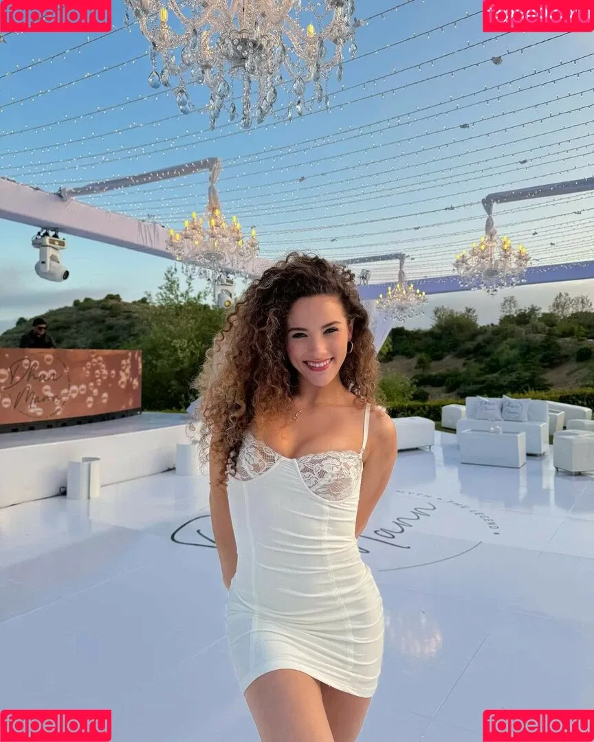 Sofie Dossi / sofiedossi Onlyfans Photo Gallery 