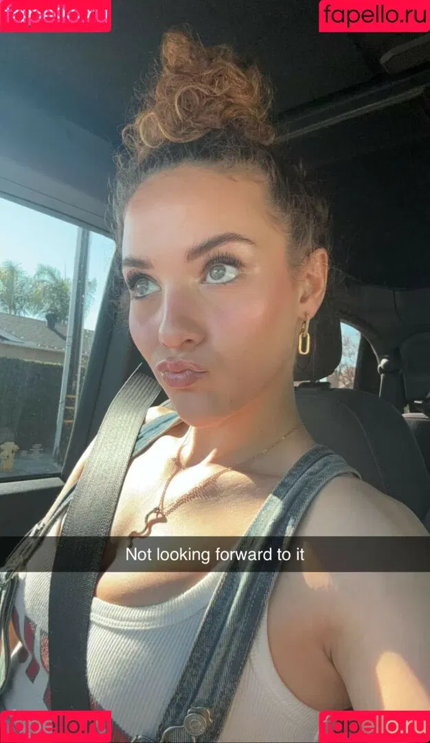 Sofie Dossi / sofiedossi Onlyfans Photo Gallery 