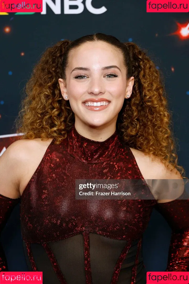 Sofie Dossi / sofiedossi Onlyfans Photo Gallery 