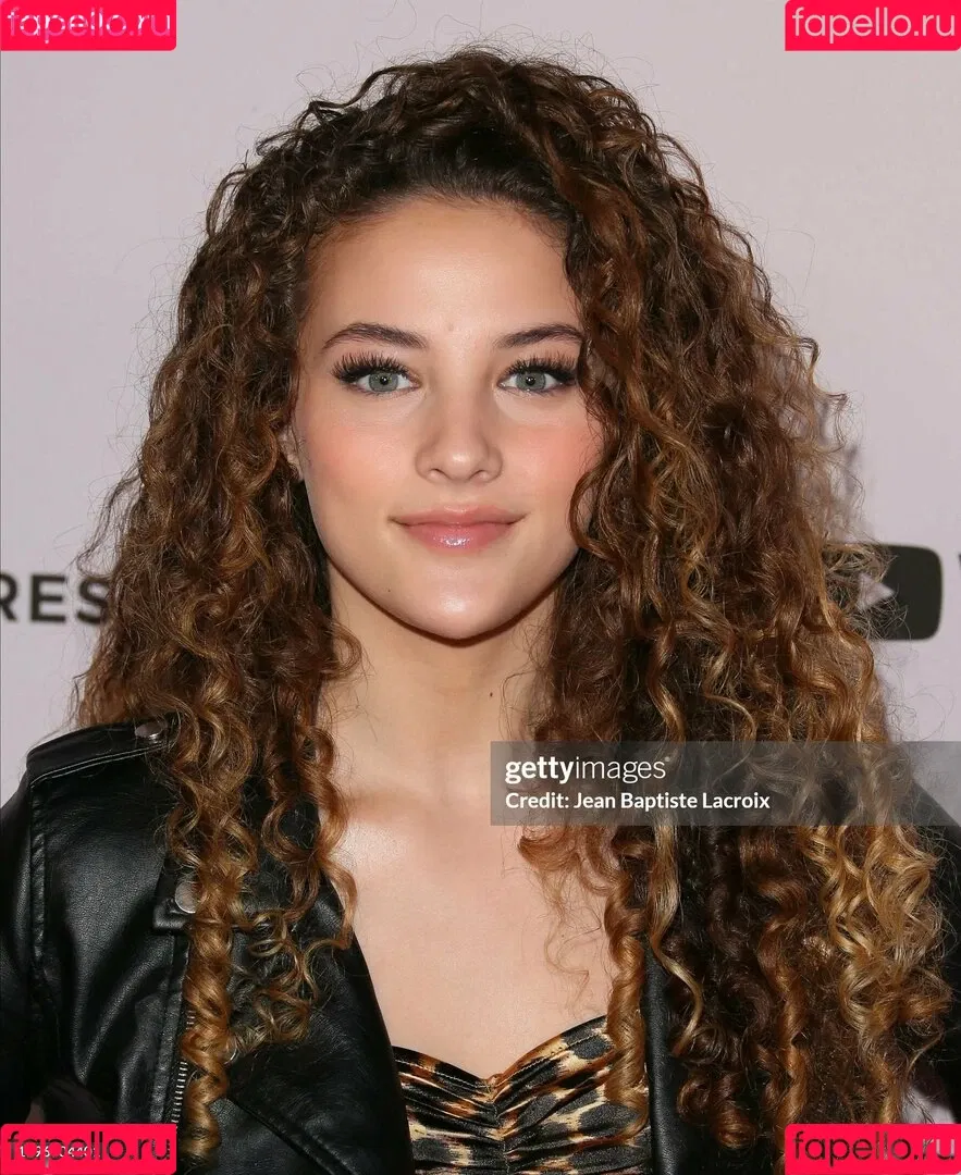 Sofie Dossi / sofiedossi Onlyfans Photo Gallery 