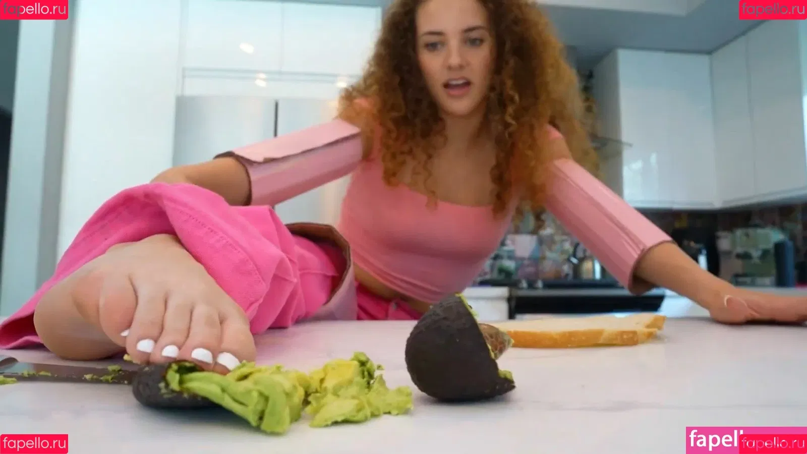 Sofie Dossi / sofiedossi Onlyfans Photo Gallery 