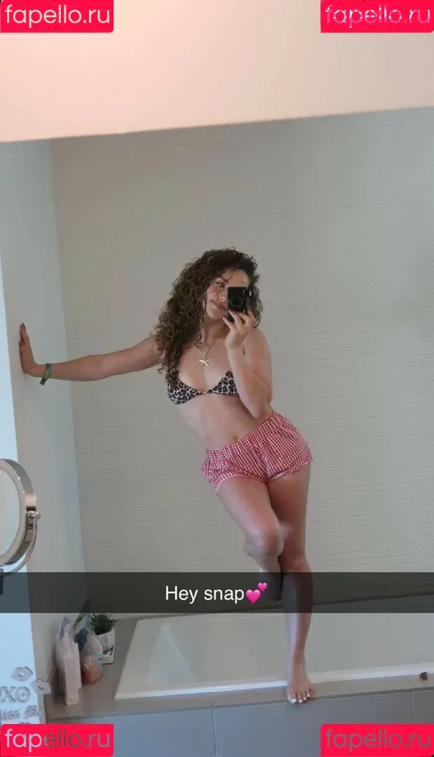 Sofie Dossi / sofiedossi Onlyfans Photo Gallery 