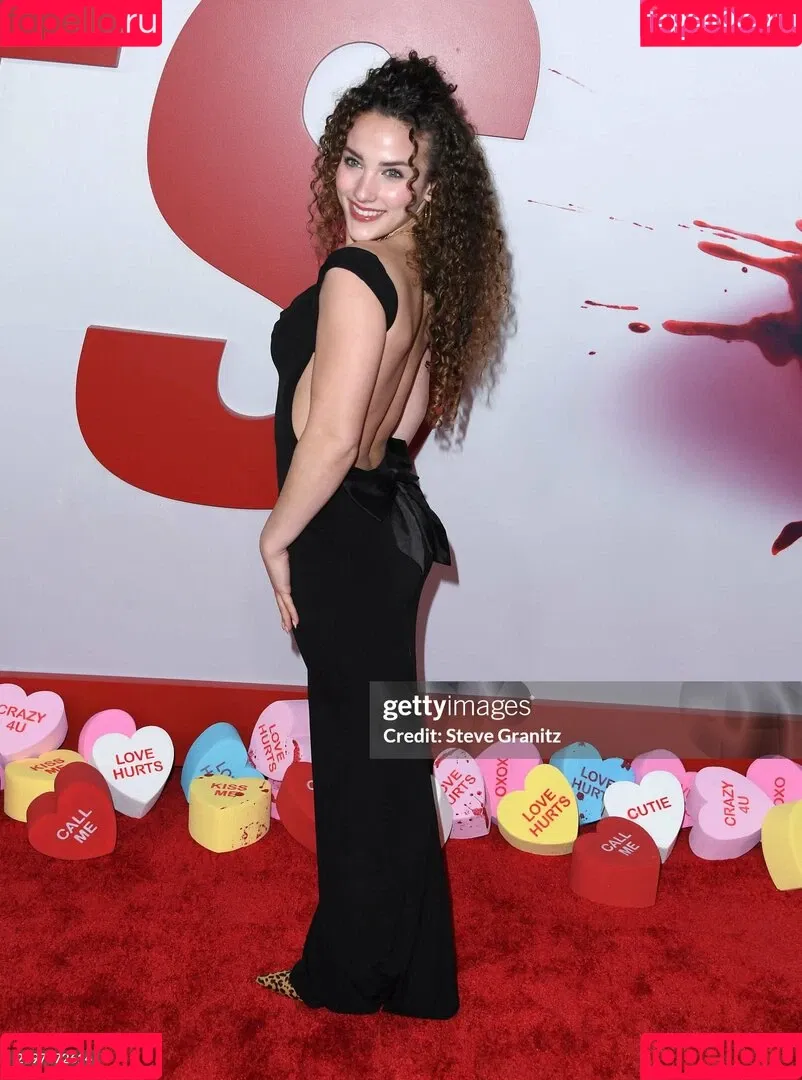 Sofie Dossi / sofiedossi Onlyfans Photo Gallery 