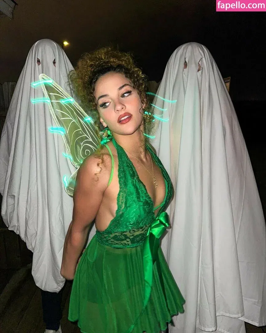 Sofie Dossi / sofiedossi Onlyfans Photo Gallery 