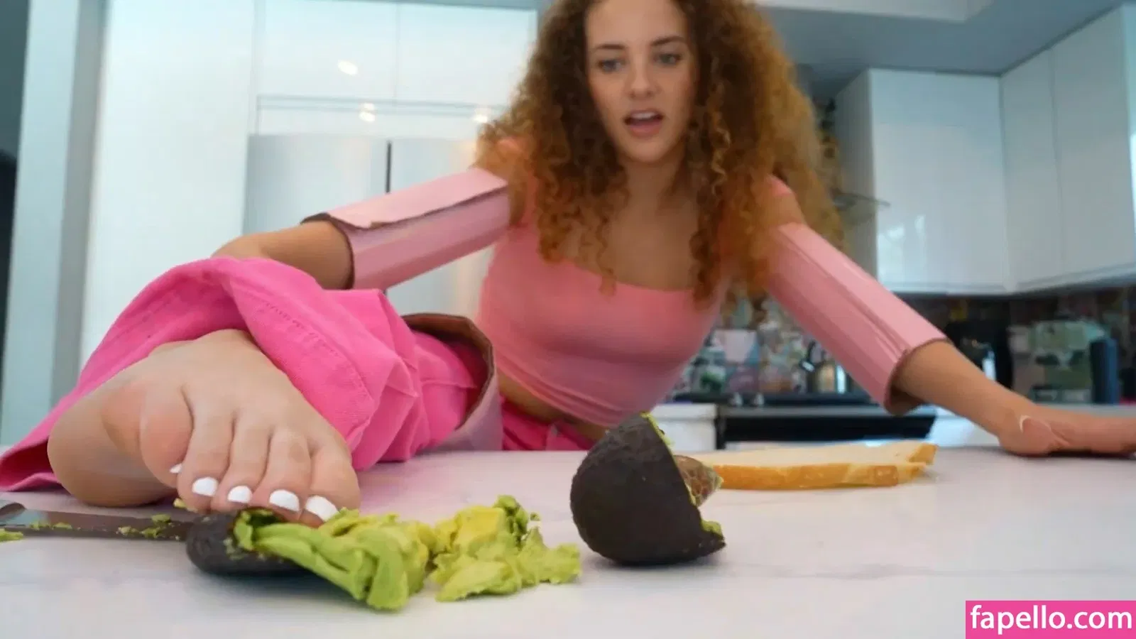 Sofie Dossi / sofiedossi Onlyfans Photo Gallery 