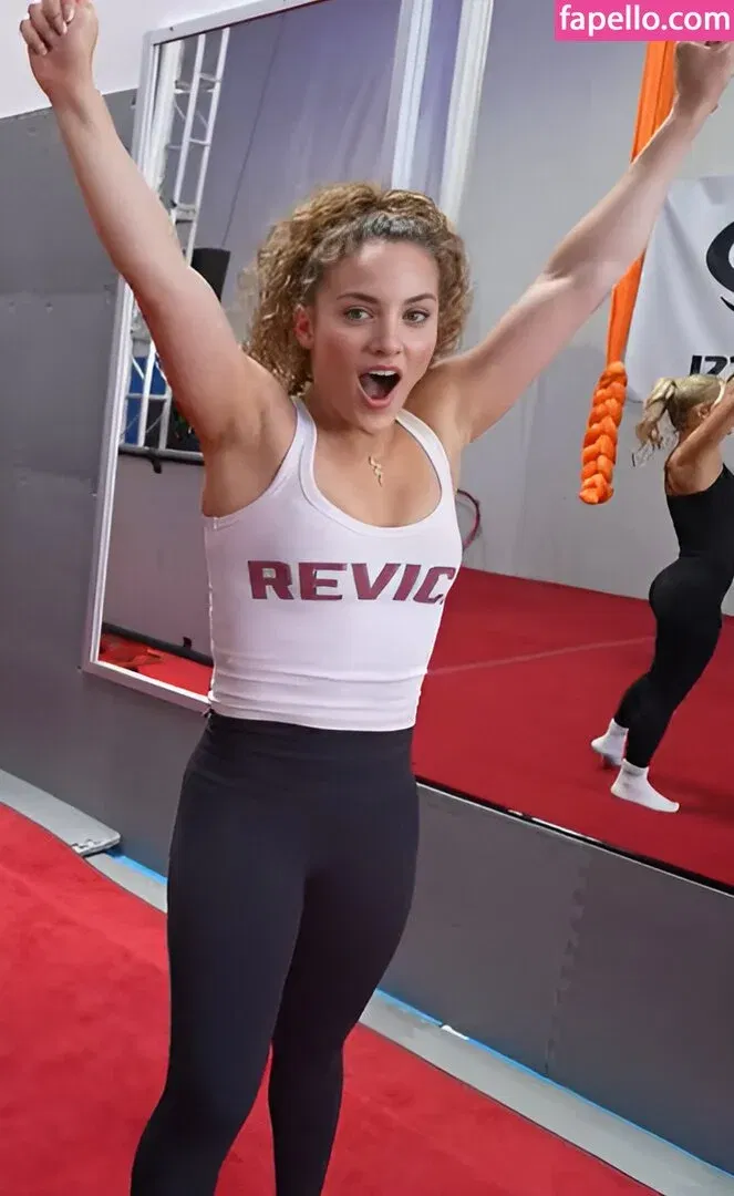 Sofie Dossi / sofiedossi Onlyfans Photo Gallery 
