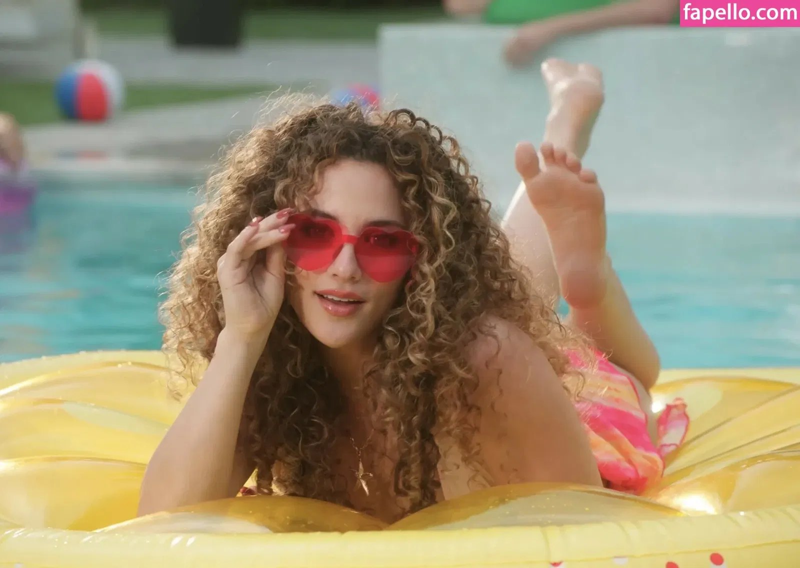 Sofie Dossi / sofiedossi Onlyfans Photo Gallery 