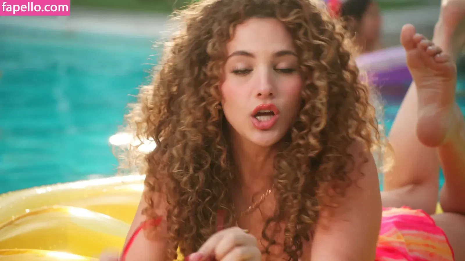 Sofie Dossi / sofiedossi Onlyfans Photo Gallery 