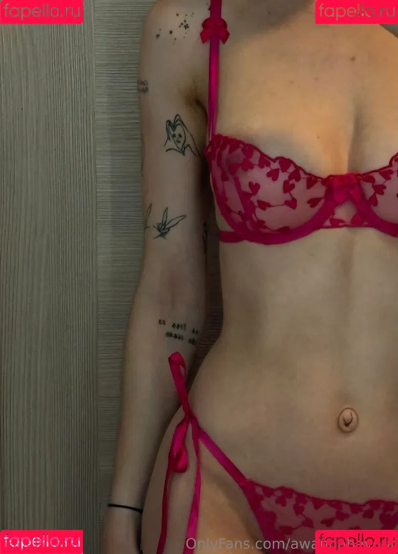 awannabeyour / awannabeyour__s Onlyfans Photo Gallery 