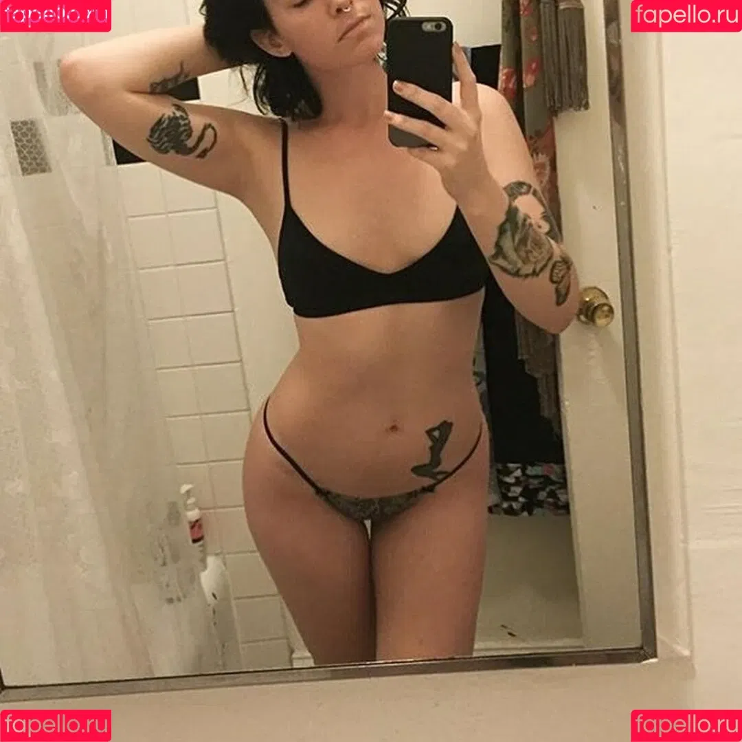 MIMP / Me In My Place / meinmyplace / u111922061 Onlyfans Photo Gallery 