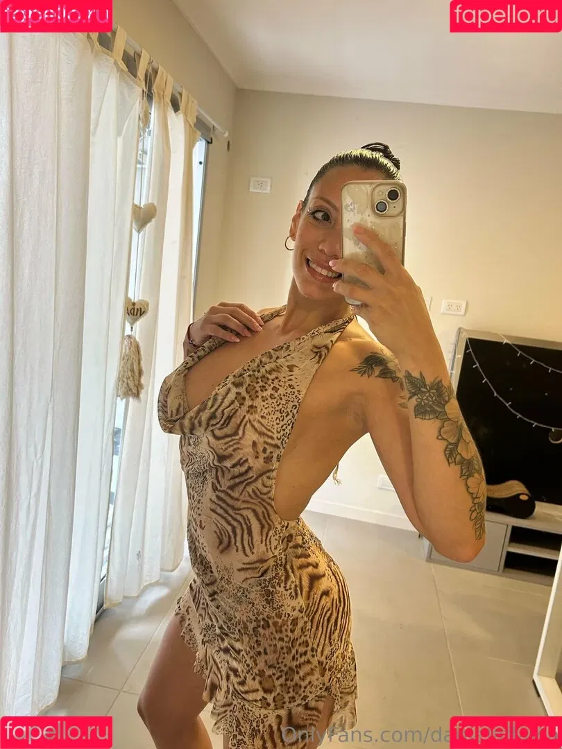 daniela.flaviaa / danielaflavia Onlyfans Photo Gallery 