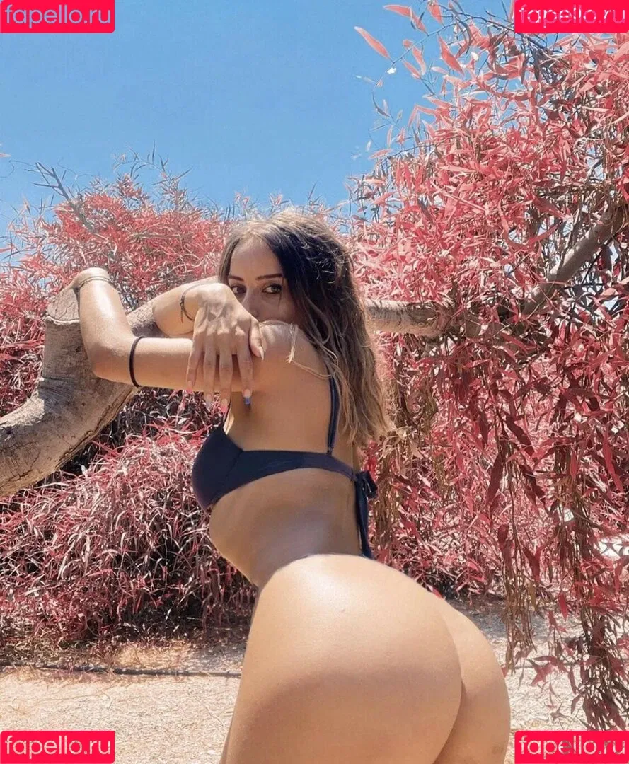 gizemsavage.x / gizemsavagex Onlyfans Photo Gallery 