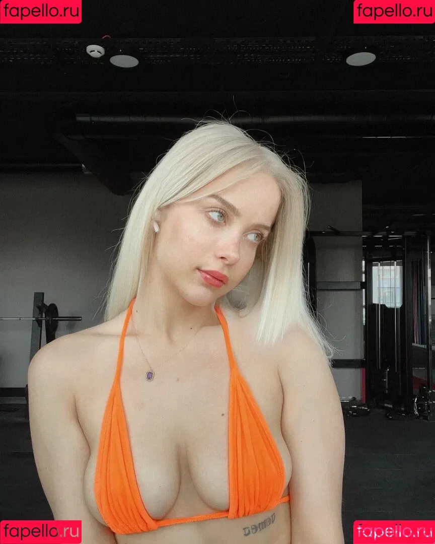 gizemsavage.x / gizemsavagex Onlyfans Photo Gallery 