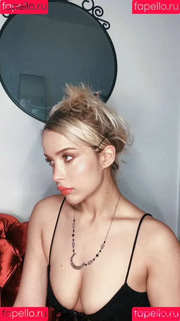 gizemsavage.x / gizemsavagex Onlyfans Photo Gallery 