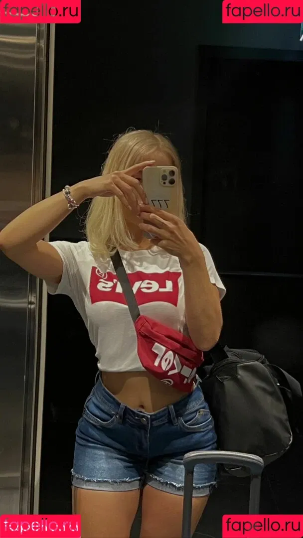 gizemsavage.x / gizemsavagex Onlyfans Photo Gallery 