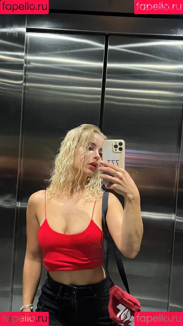gizemsavage.x / gizemsavagex Onlyfans Photo Gallery 