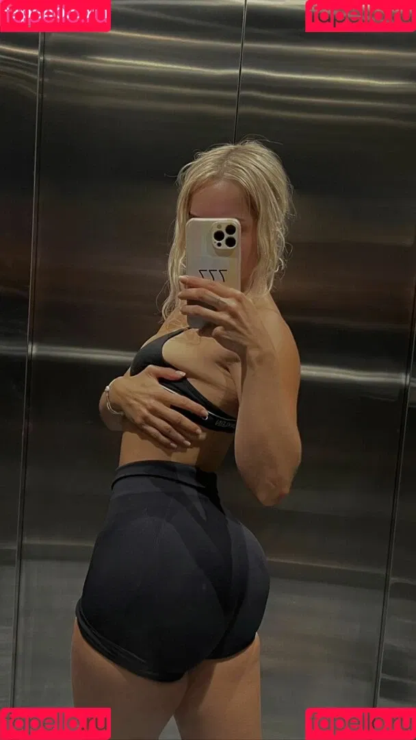 gizemsavage.x / gizemsavagex Onlyfans Photo Gallery 