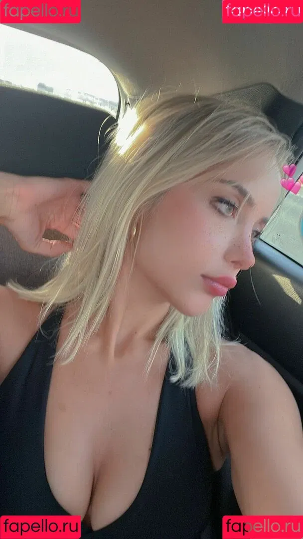 gizemsavage.x / gizemsavagex Onlyfans Photo Gallery 