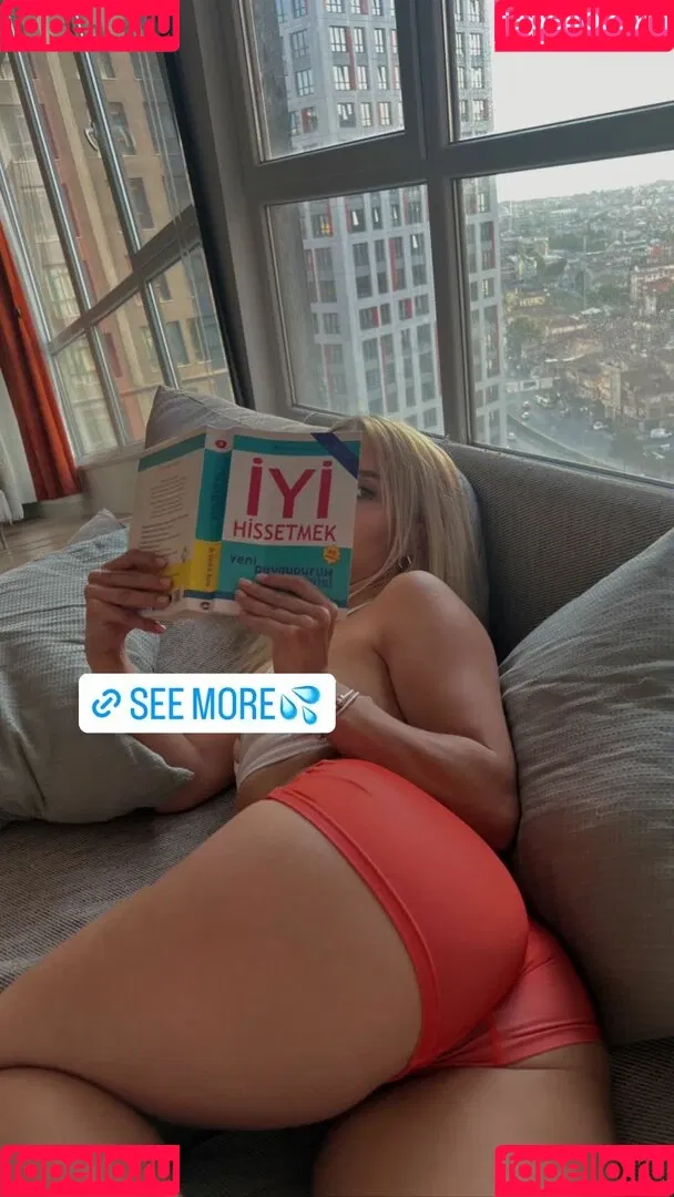 gizemsavage.x / gizemsavagex Onlyfans Photo Gallery 