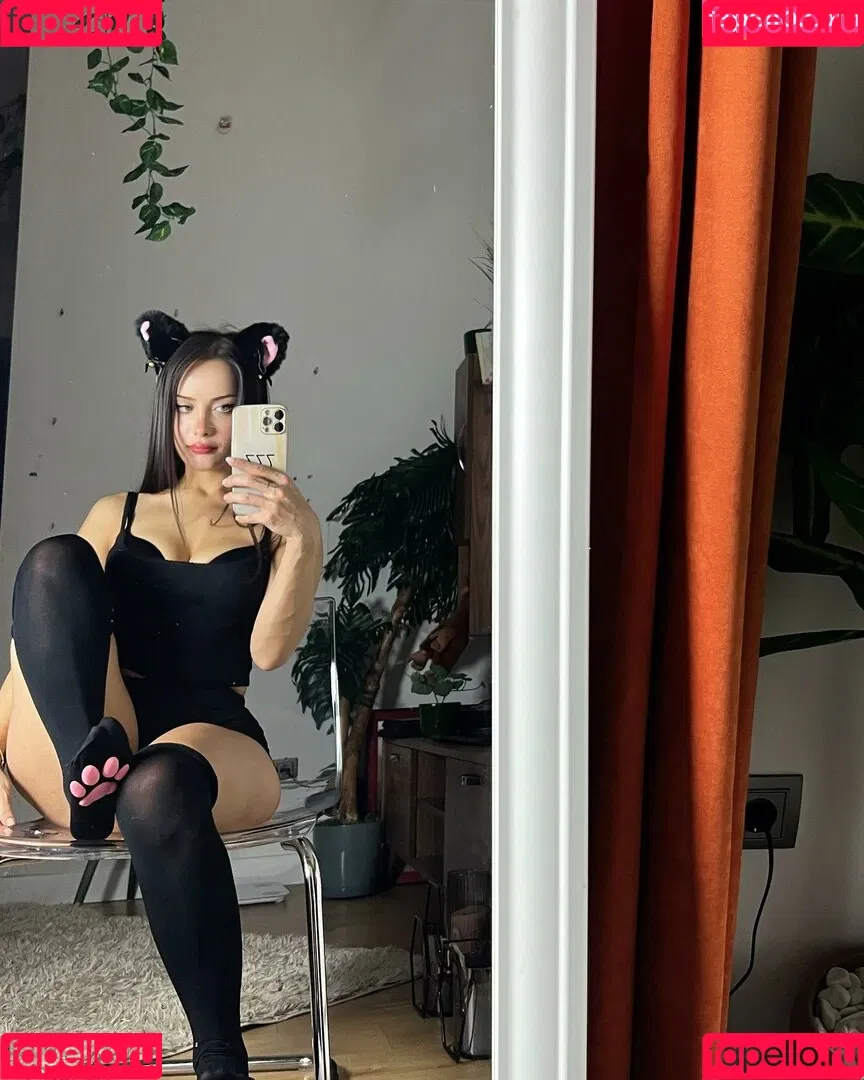 gizemsavage.x / gizemsavagex Onlyfans Photo Gallery 