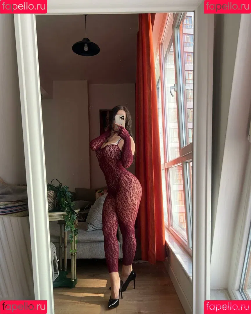 gizemsavage.x / gizemsavagex Onlyfans Photo Gallery 
