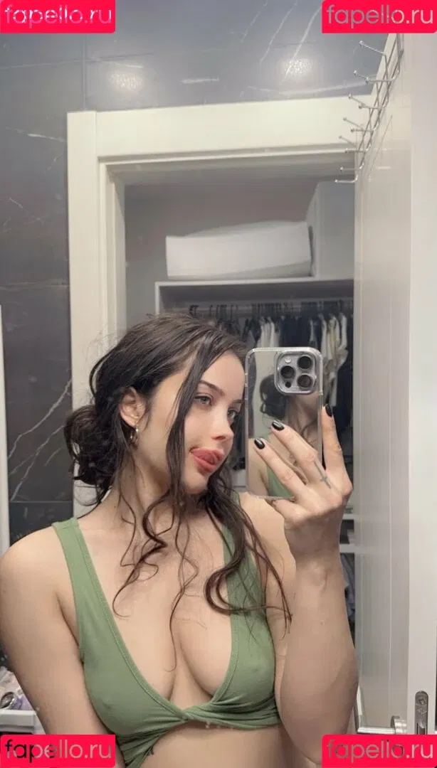 gizemsavage.x / gizemsavagex Onlyfans Photo Gallery 