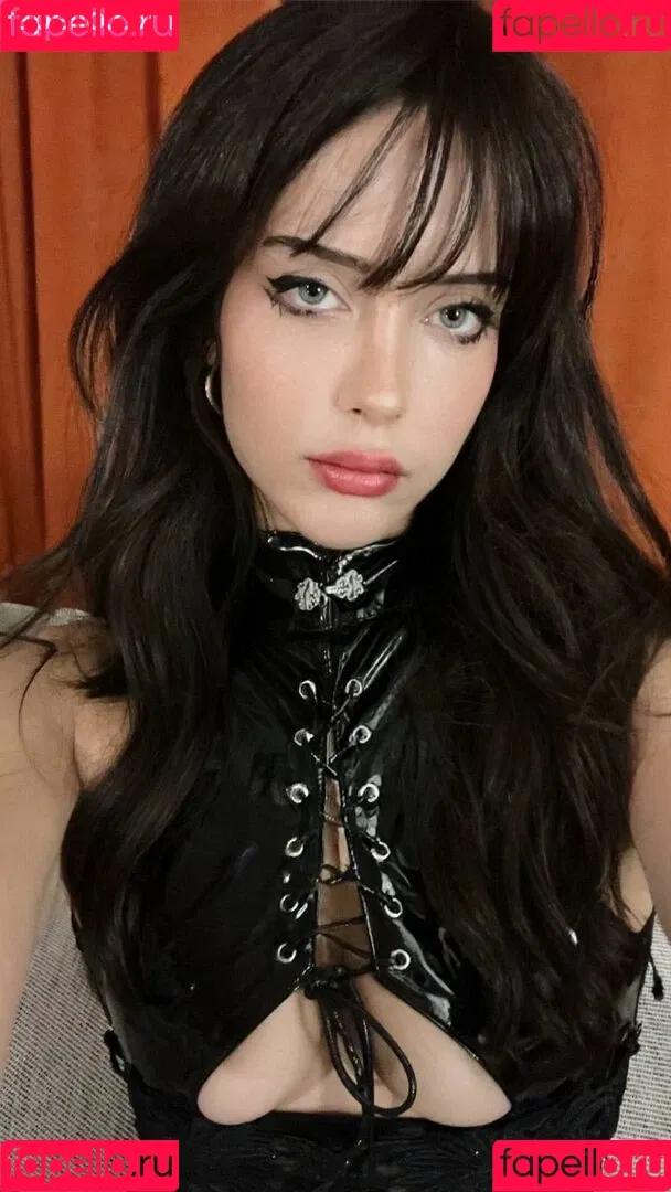 gizemsavage.x / gizemsavagex Onlyfans Photo Gallery 