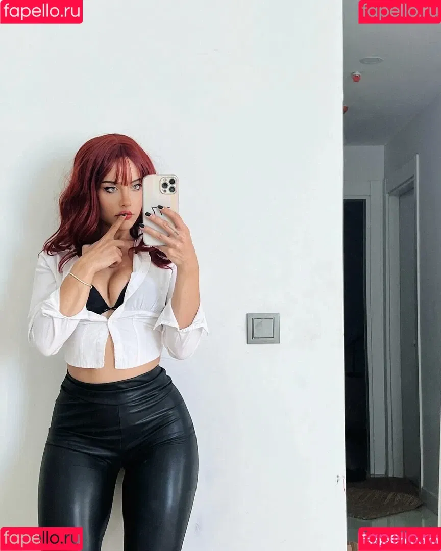 gizemsavage.x / gizemsavagex Onlyfans Photo Gallery 