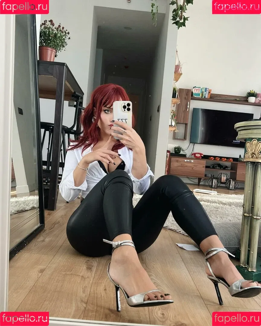 gizemsavage.x / gizemsavagex Onlyfans Photo Gallery 