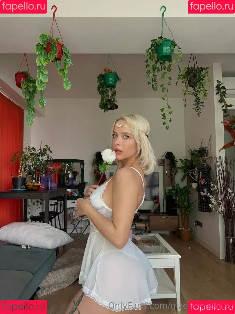 gizemsavage.x / gizemsavagex Onlyfans Photo Gallery 